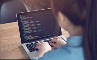 慈溪 api php源码,下载的php源码怎么运行呢？